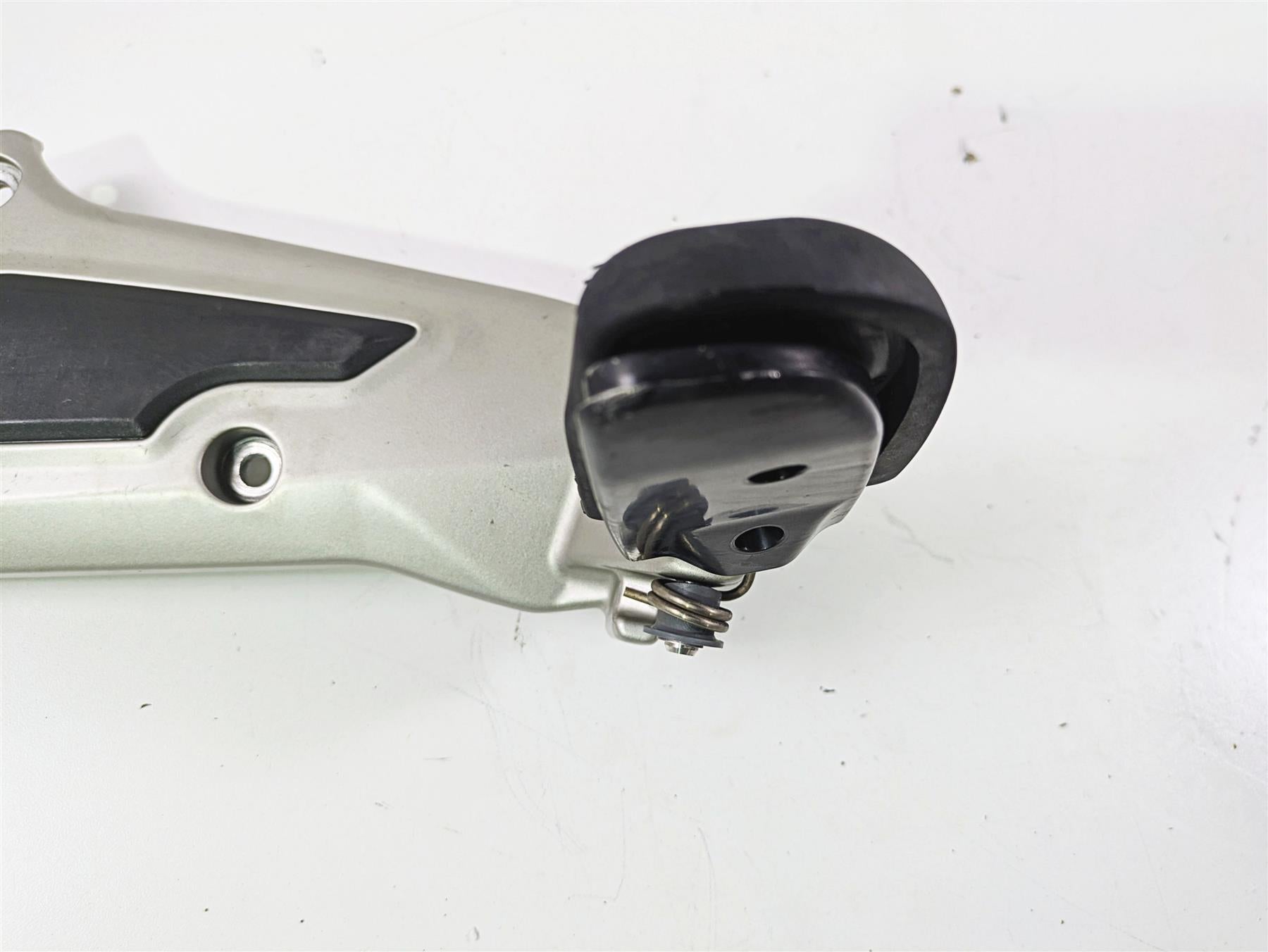2014 BMW K1600 GTL K48 Right Footpeg Peg Mount Set 46718549080 46717728224 {{ shop.shopifyCountryName }} - Mototech271