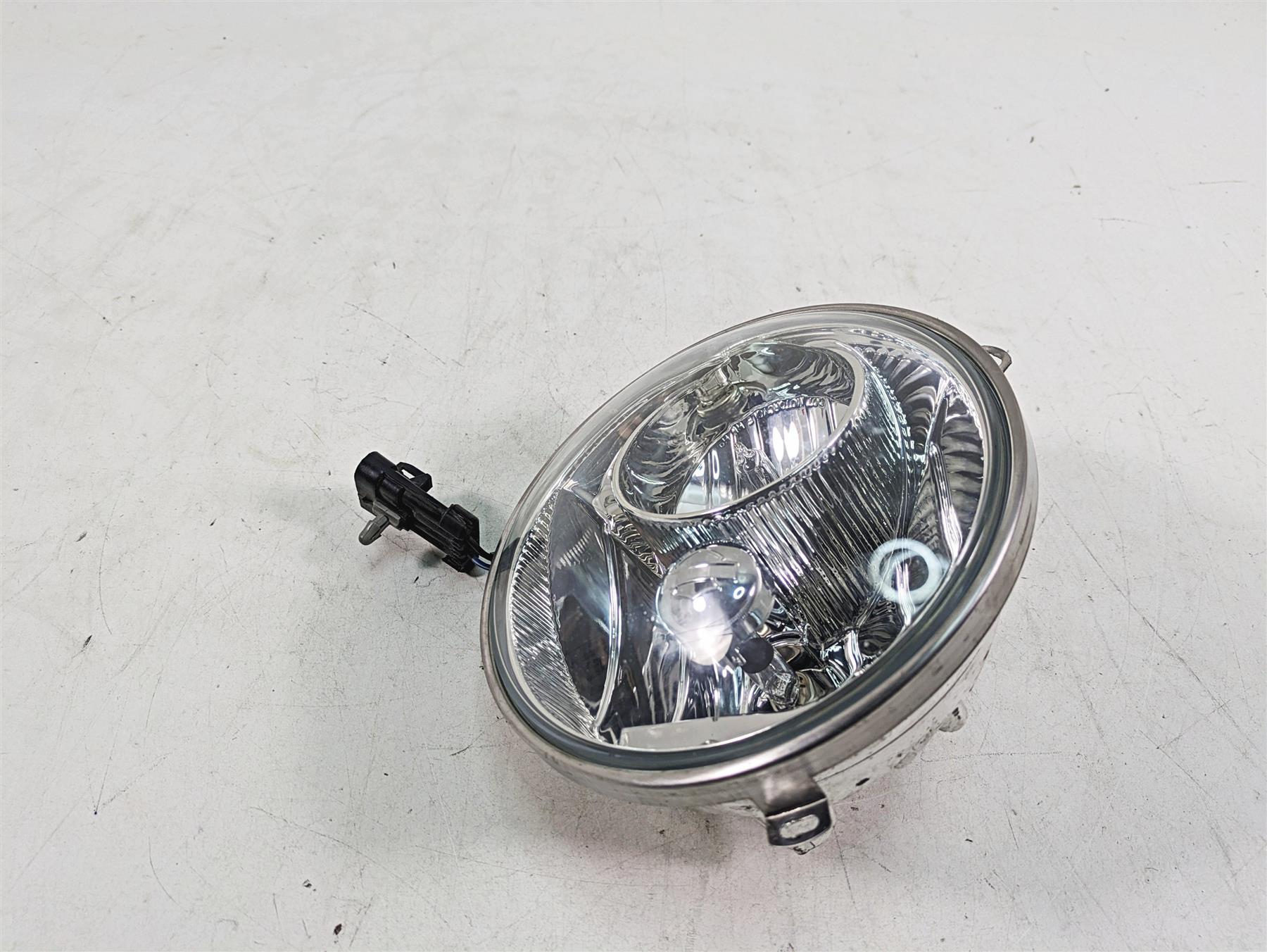 2020 Harley Touring FLHX Street Glide Headlight Head Light Lamp Lens 67700064 {{ shop.shopifyCountryName }} - Mototech271