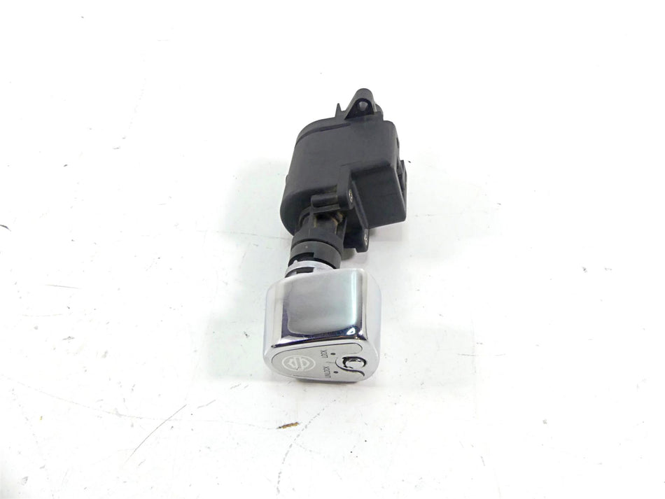 2008 Harley Touring FLHX Street Glide Ignition Switch Lock No Key - VIN 71572-06 {{ shop.shopifyCountryName }} - Mototech271