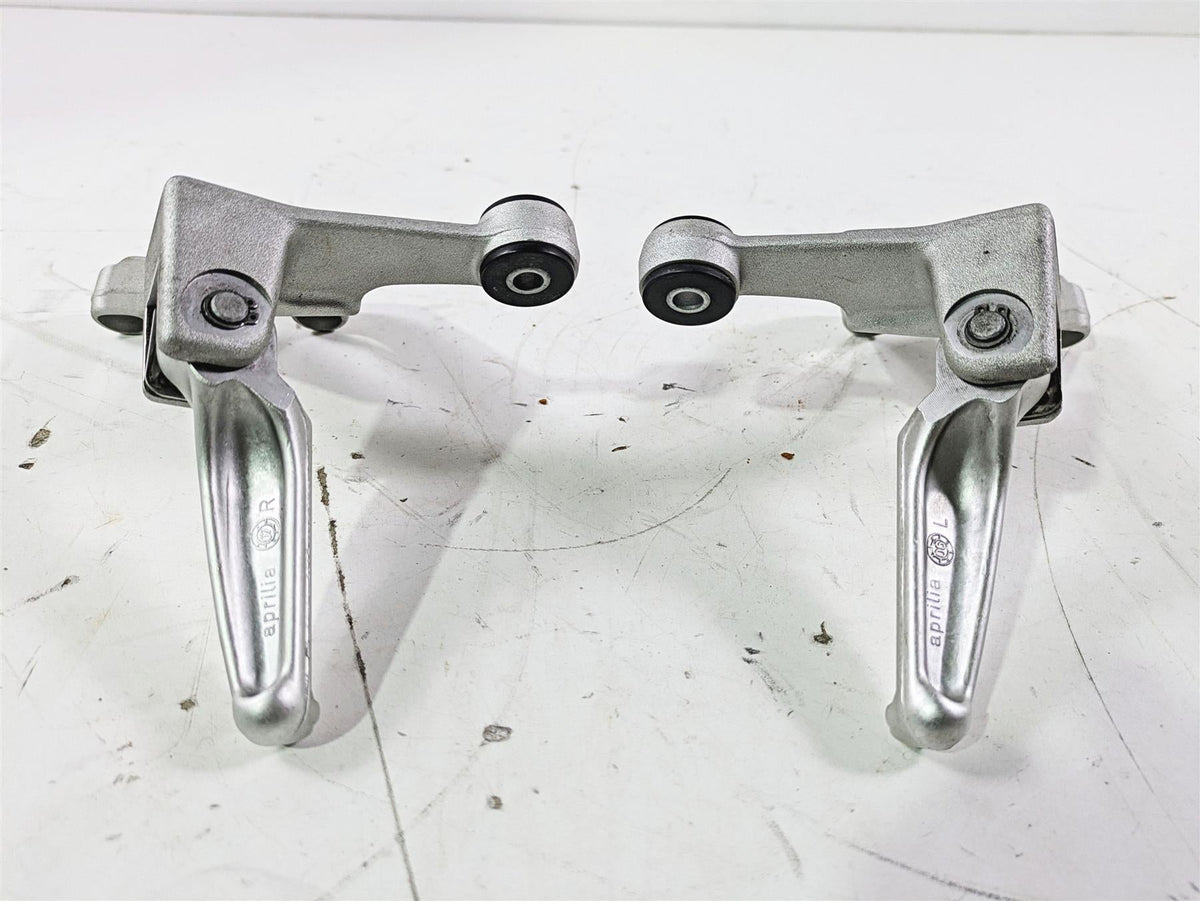 2008 Aprilia RSVR 1000 Factory Rear Passenger Foot Peg Set AP8154071 AP8154072 {{ shop.shopifyCountryName }} - Mototech271