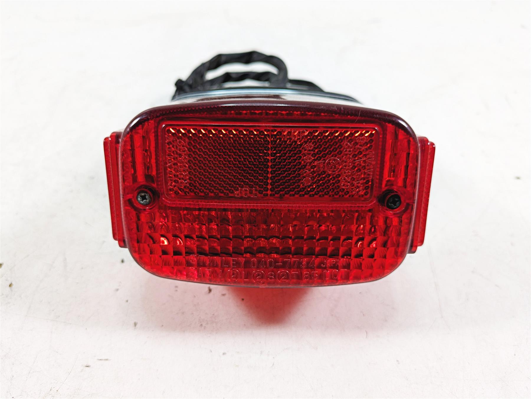 1997 Kawasaki VN1500 Vulcan Taillight Tail Light Lamp 23025-1165 {{ shop.shopifyCountryName }} - Mototech271