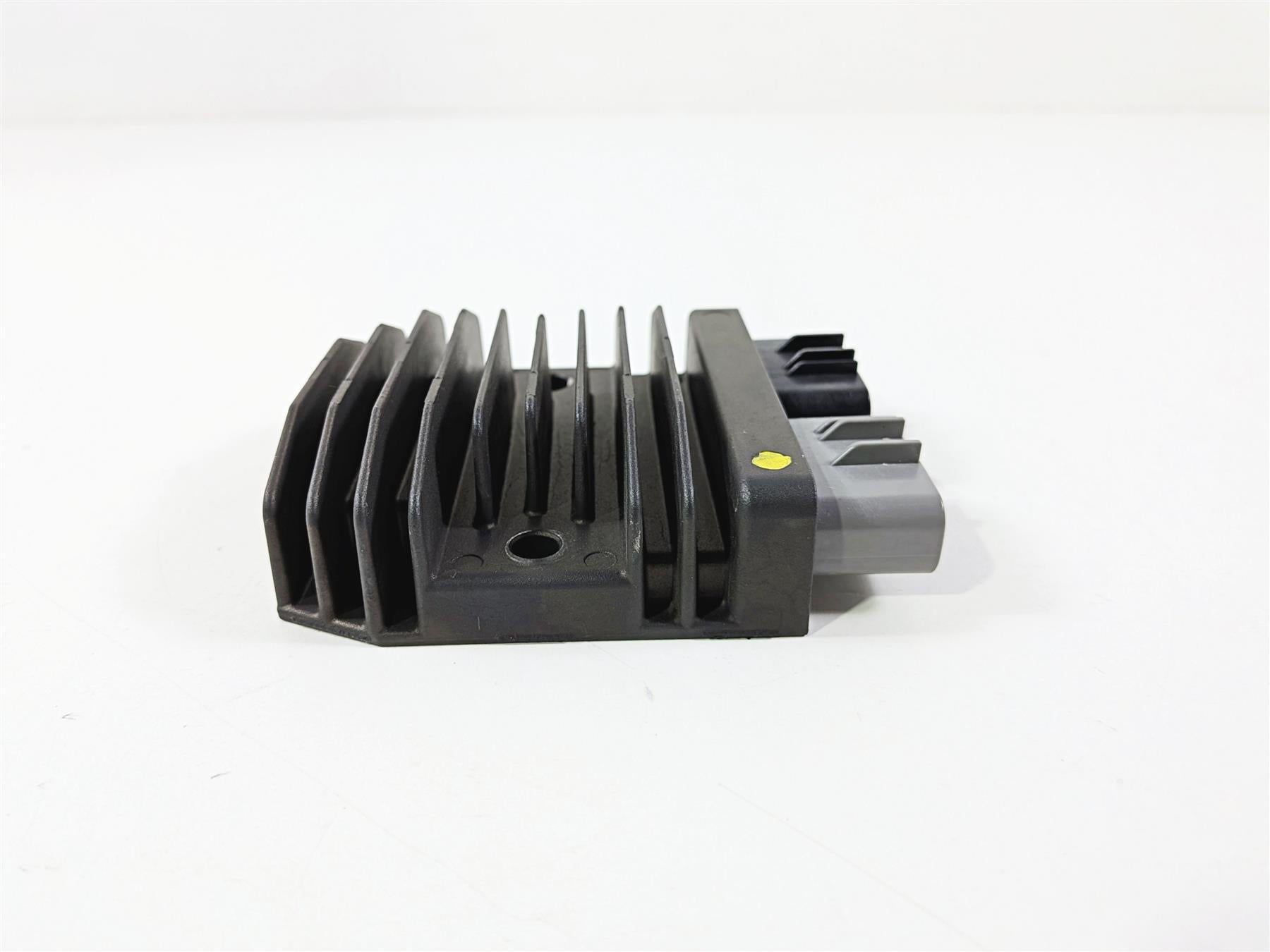 2023 Ducati Streetfighter V4 Rectifier Voltage Regulator 54040331A FH027AA-Mototech271