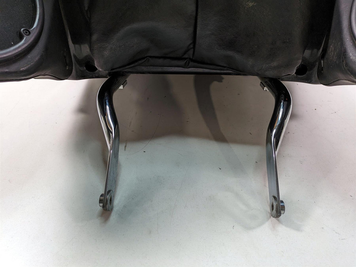 2006 Harley Touring FLHTCUI Electra Glide Vivid Black Silv Stripe Trunk 53128-06 {{ shop.shopifyCountryName }} - Mototech271