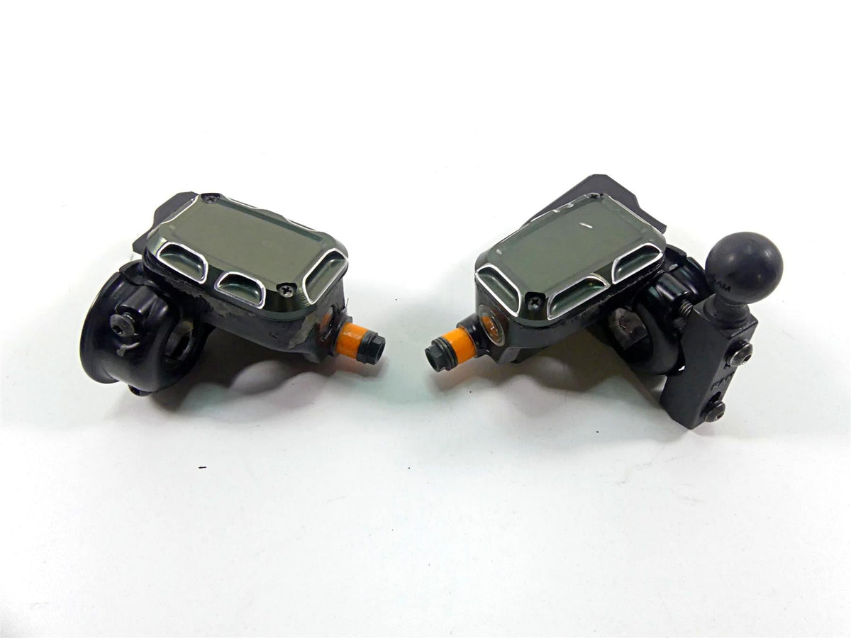 2014 Harley VRSCF Muscle V-Rod Front Brake Clutch Master Cylinder Set 44551-08F {{ shop.shopifyCountryName }} - Mototech271