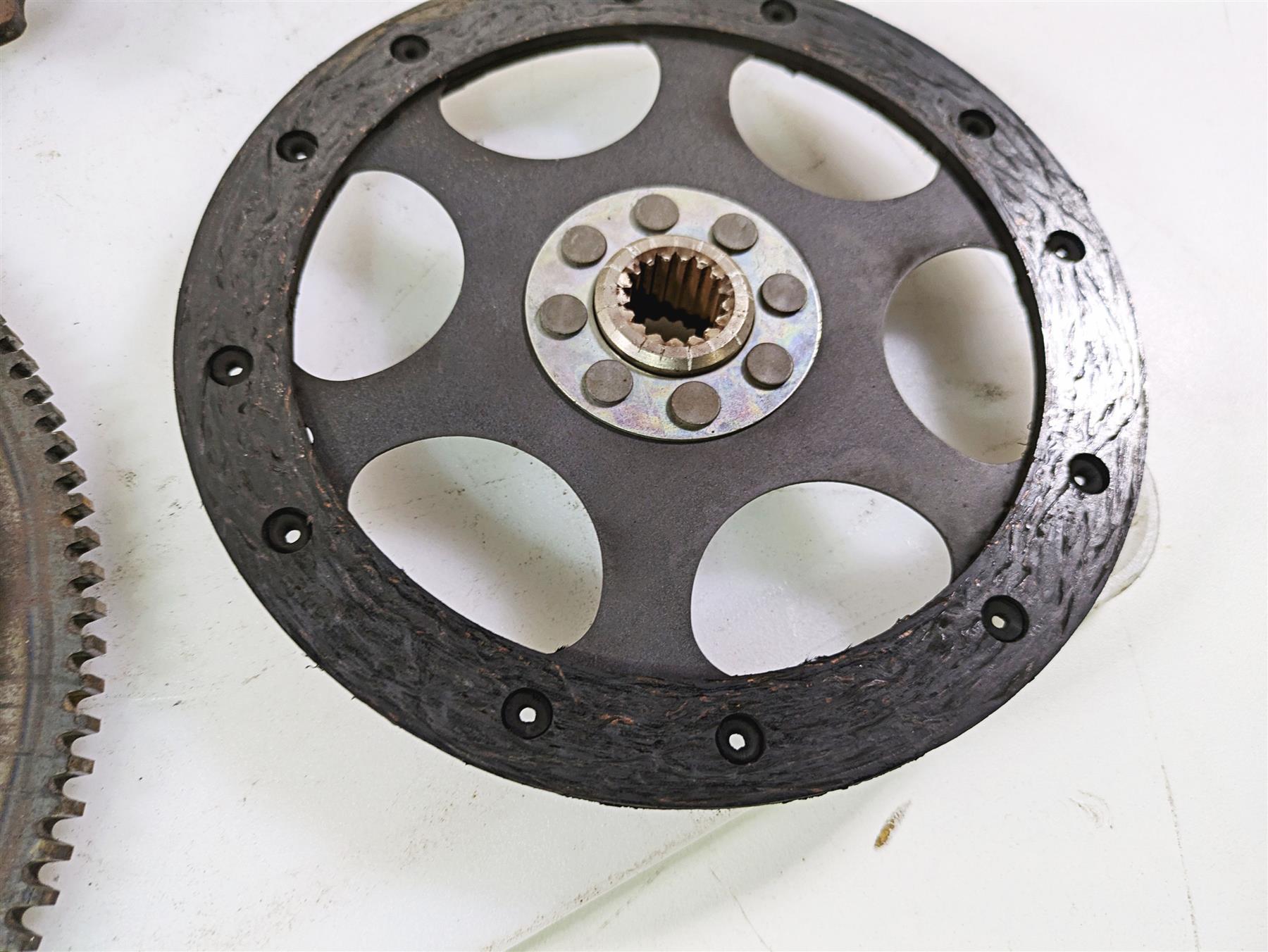 2012 BMW R1200R K27 Clutch Friction Disc Pressure Plate Set 21217697737 {{ shop.shopifyCountryName }} - Mototech271