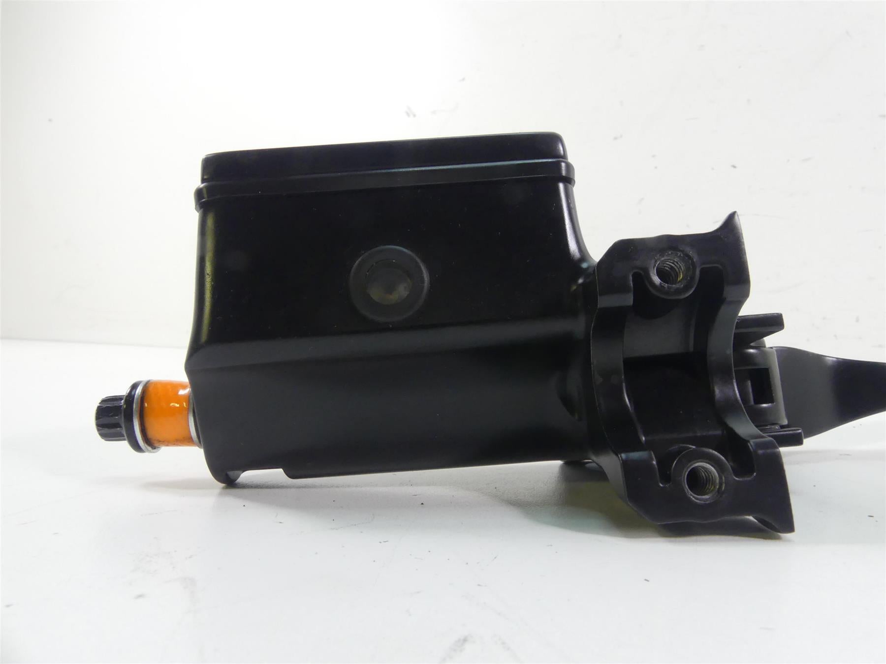 1995 Harley Touring FLHTCU Electra Glide Front Brake Master Cylinder 45013-93A {{ shop.shopifyCountryName }} - Mototech271