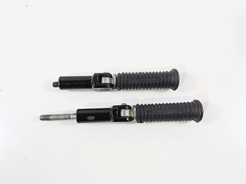 2016 Harley Softail FLSTFBS Fat Boy S Passenger Footpeg Foot Peg Set 50943-05A