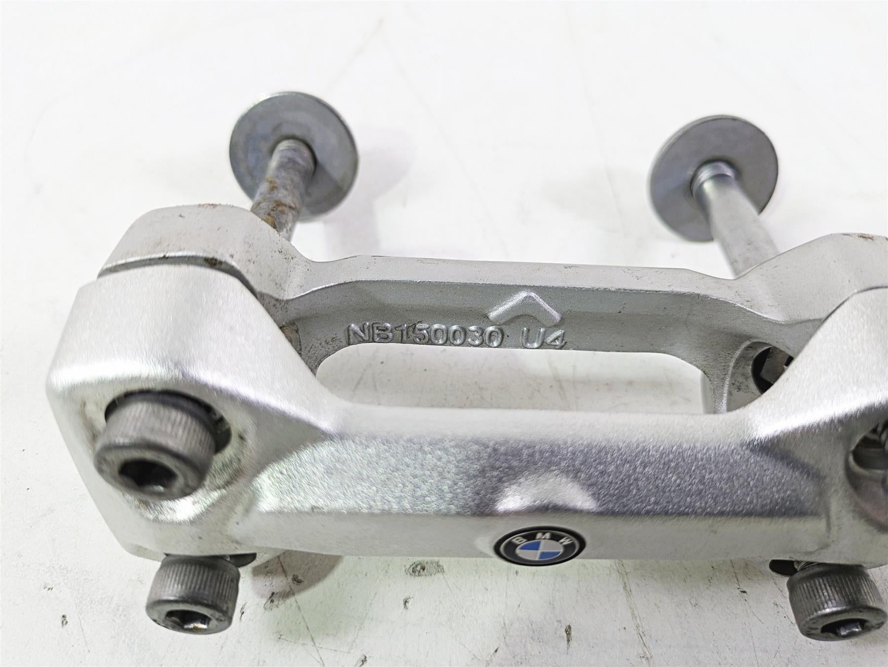 2023 BMW G310R K03 Handlebar Riser Holder Clamp Set 32718554120 {{ shop.shopifyCountryName }} - Mototech271