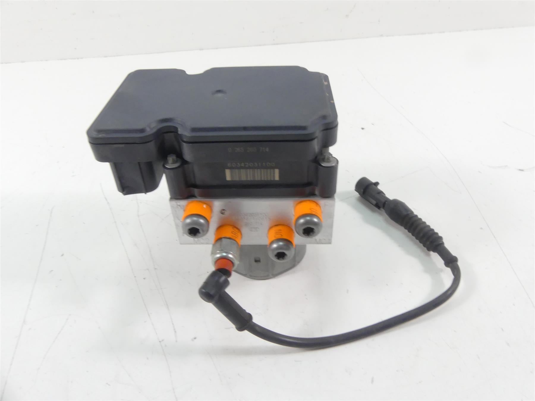 2015 KTM 1190 Adventure R Abs Brake Pump Pressure Module - Read 60342031100 {{ shop.shopifyCountryName }} - Mototech271