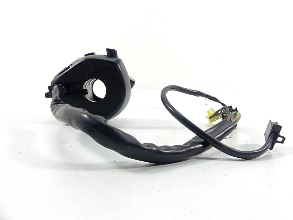2012 Yamaha VMX17 VMAX 1700 Left Hand Light Blinker Control Switch 2S3-83972-00 {{ shop.shopifyCountryName }} - Mototech271