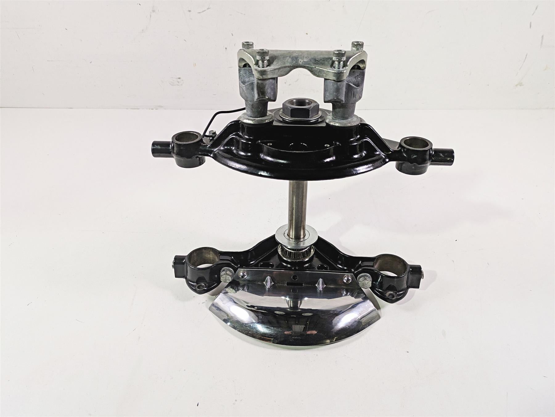 2009 Harley Touring FLHX Street Glide Upper Lower Triple Tree 45446-09 45435-10 {{ shop.shopifyCountryName }} - Mototech271