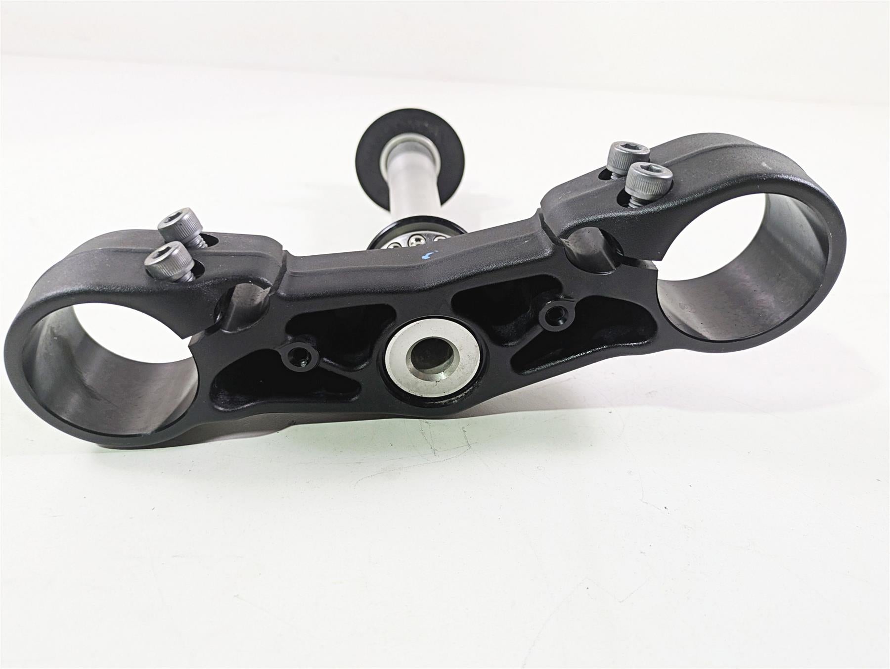 2024 Triumph Street Triple 765 R Lower Triple Tree Steering Clamp