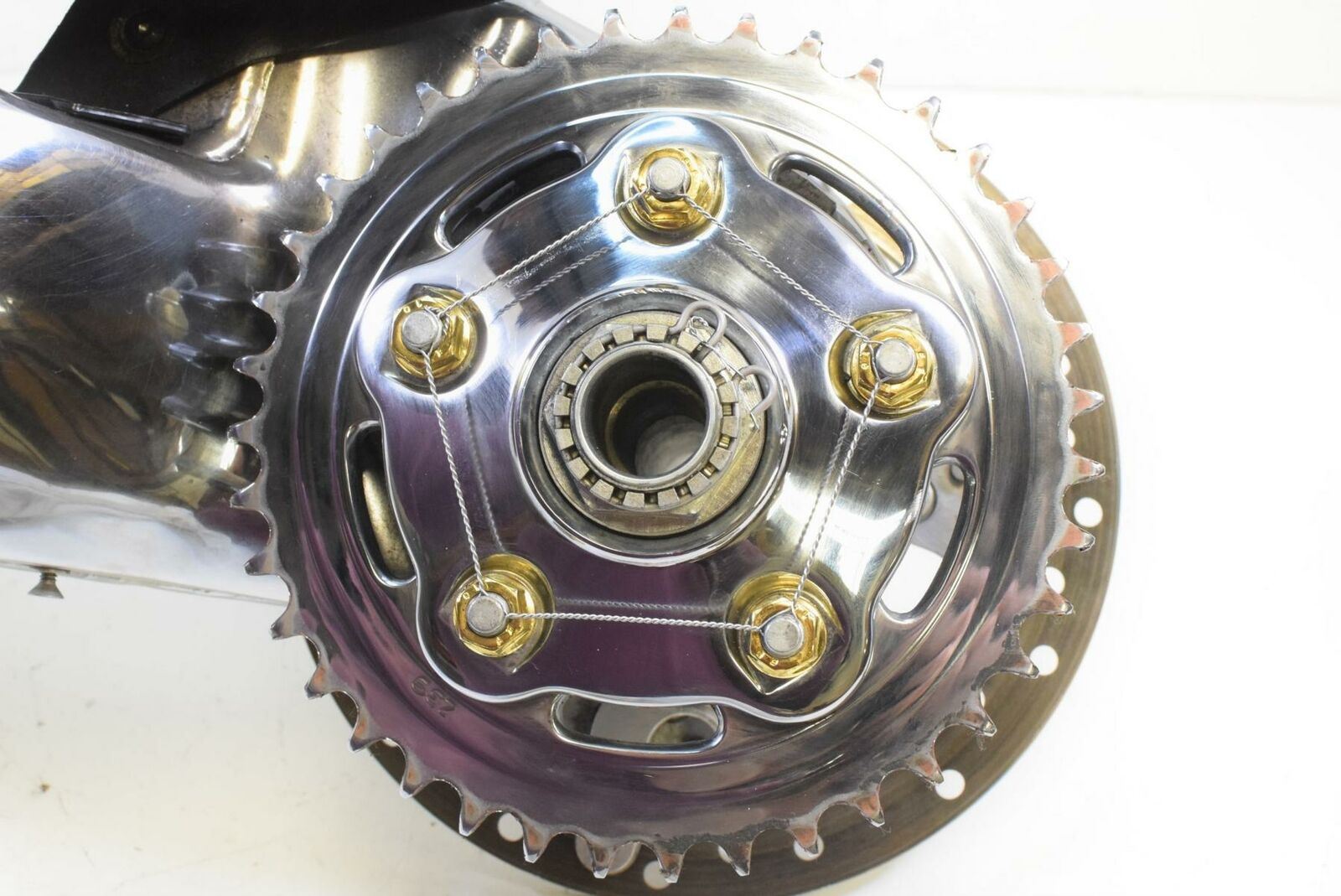 2008 Ducati 848 Rear Polished Swingarm Swing Arm & Axle 37020762C 819Z0011A {{ shop.shopifyCountryName }} - Mototech271