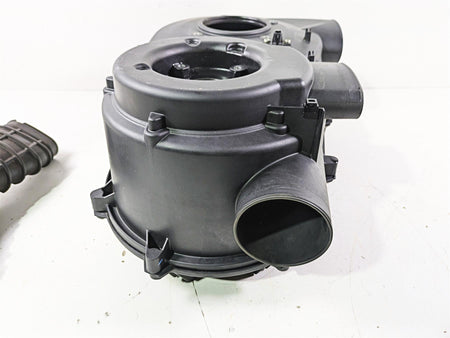 2023 Can Am Maverick X3 XMR Turbo RR Inner Outer Clutch Cover & Tubes 420212609 {{ shop.shopifyCountryName }} - Mototech271