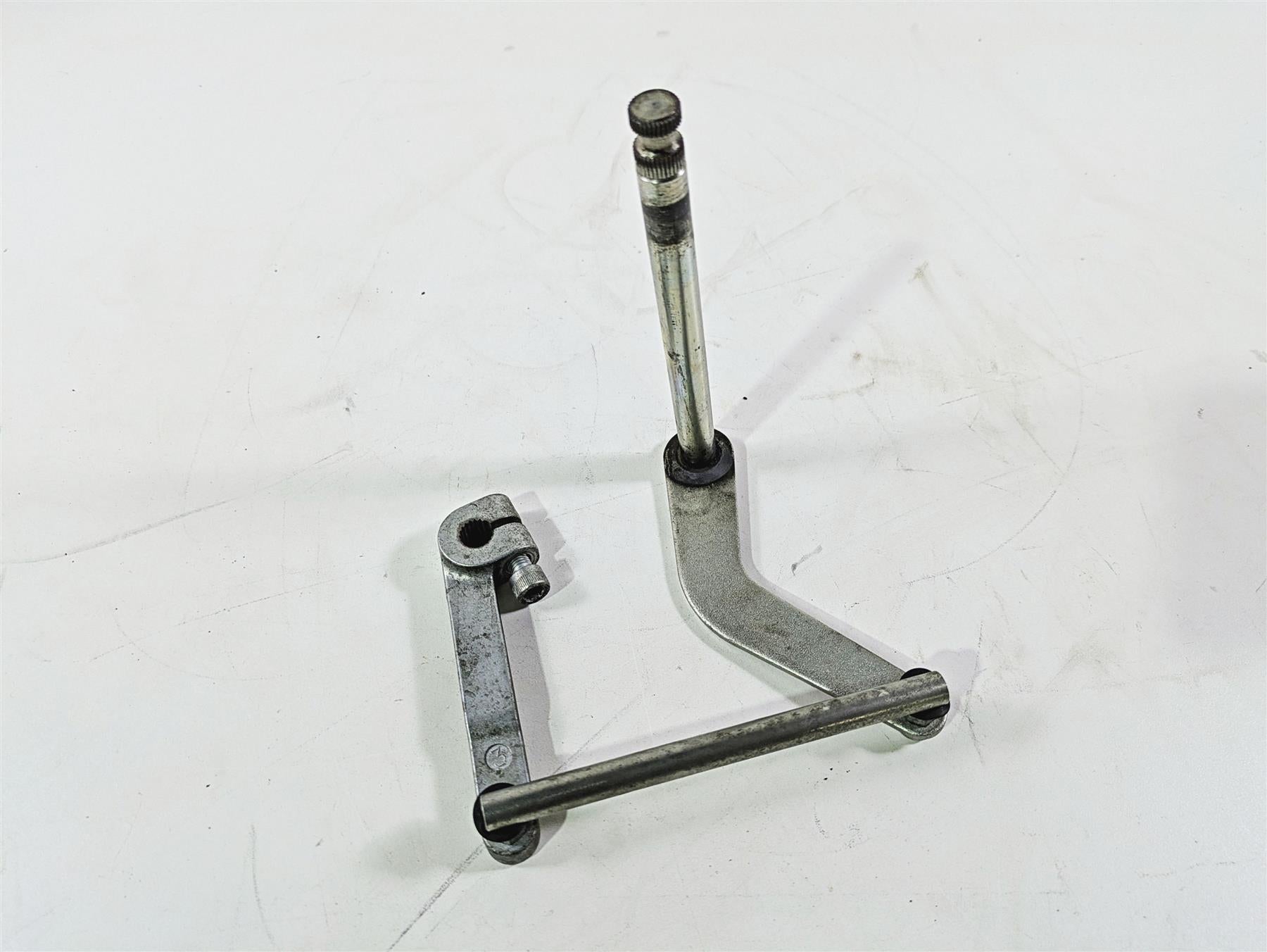 2017 Harley Dyna FXDB Street Bob Shift Lever Links & Rod Set 34621-06 33849-97 {{ shop.shopifyCountryName }} - Mototech271