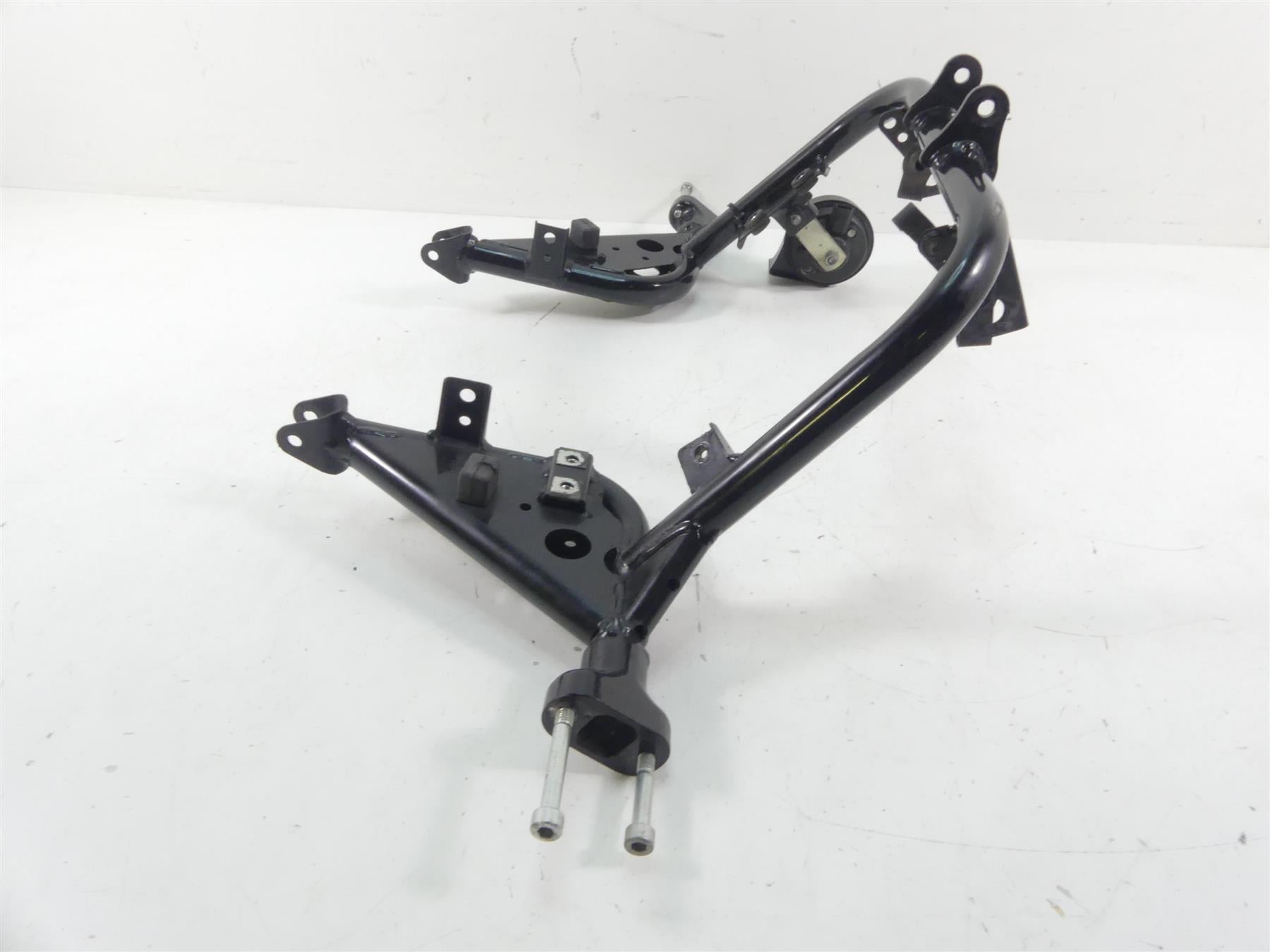 2011 Victory Vision Tour Front Lower Engine Frame Crash Guard Rail 1016036 {{ shop.shopifyCountryName }} - Mototech271