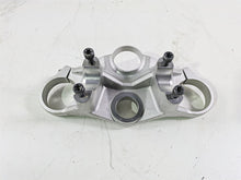 Load image into Gallery viewer, 2016 BMW R1200RS K54 Upper Triple Tree Steering Clamp 31428525324 | Mototech271
