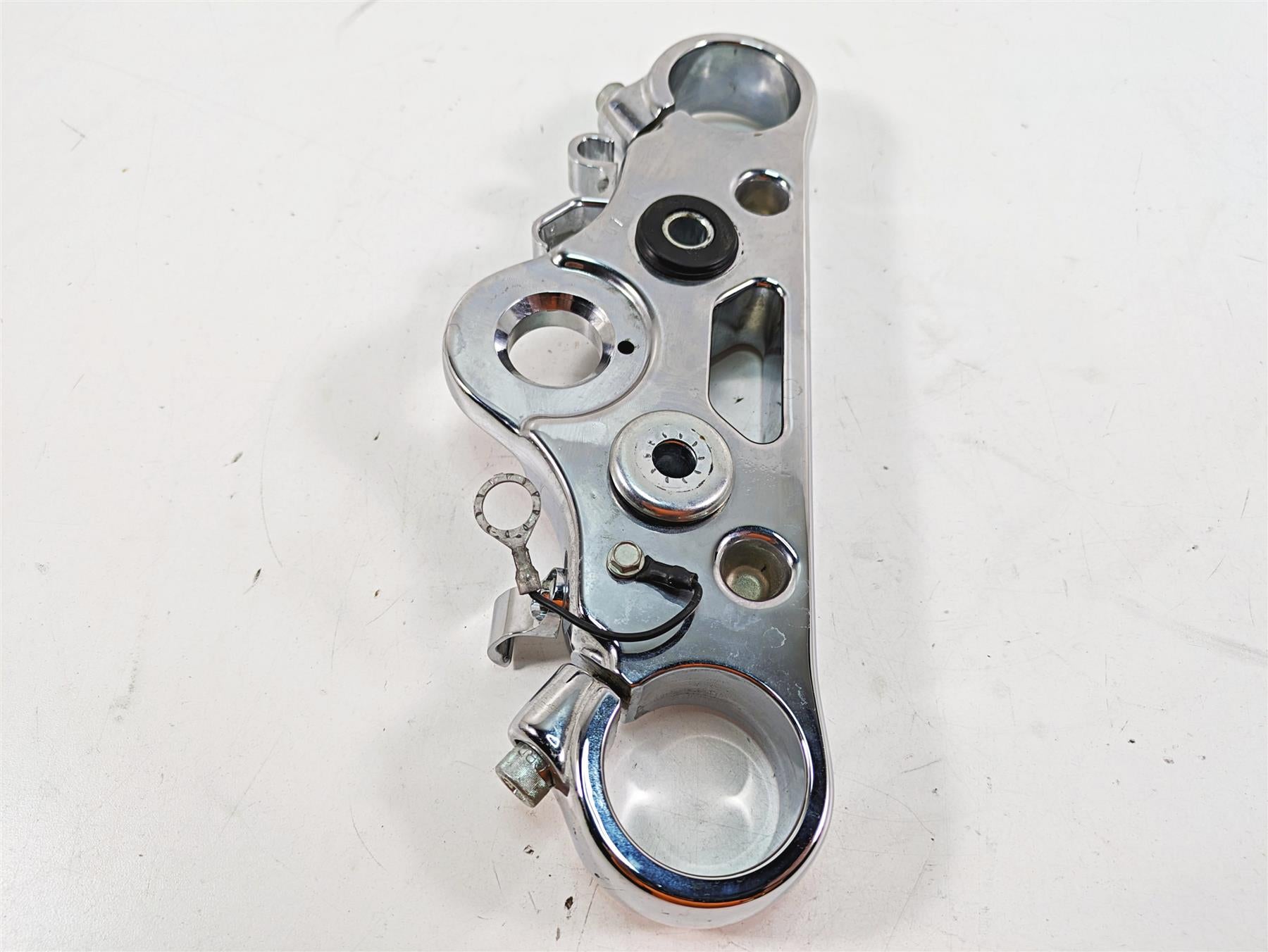 2009 Harley Dyna FXDFSE CVO Fat Bob Upper Triple Tree Clamp 49mm 48783-09 {{ shop.shopifyCountryName }} - Mototech271