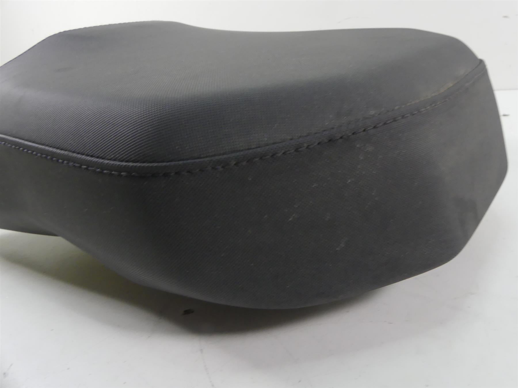 2014 BMW R1200GS K50 Rear Passenger Pillion Saddle Seat - Read 52538536863 {{ shop.shopifyCountryName }} - Mototech271
