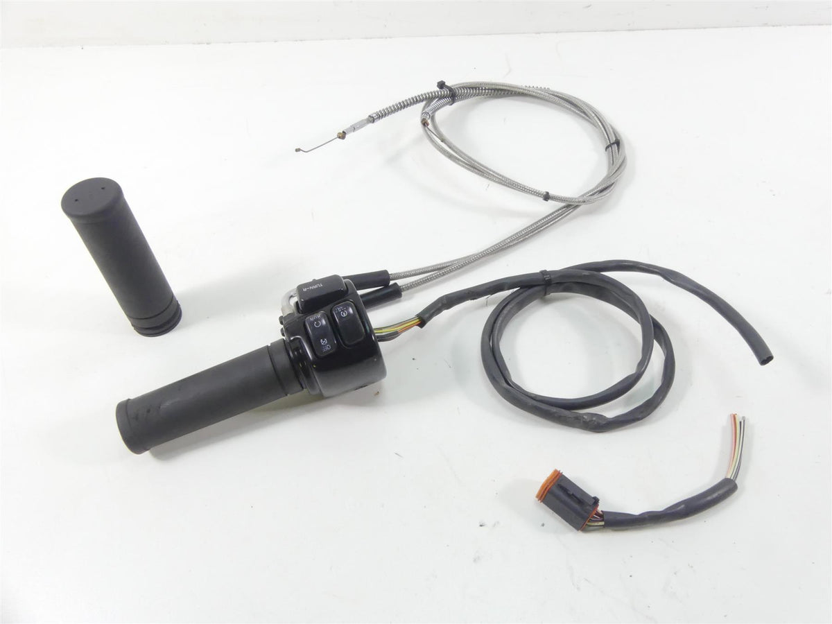 2001 Harley Touring FLHRCI Road King Right Start Stop Control Switch 71684-06A {{ shop.shopifyCountryName }} - Mototech271