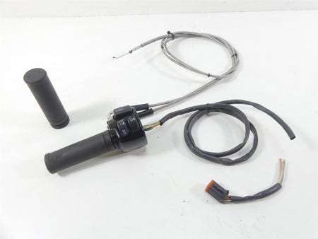 2001 Harley Touring FLHRCI Road King Right Start Stop Control Switch 71684-06A {{ shop.shopifyCountryName }} - Mototech271
