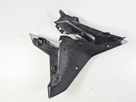 2016 BMW R1200RS K54 Left Main Radiator Cover Fairing Lightgrey 46638556735 {{ shop.shopifyCountryName }} - Mototech271