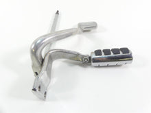Load image into Gallery viewer, 1999 Harley Dyna FXDL Low Rider Right Front Mid Footpeg &amp; Brake Pedal 42502-90B | Mototech271
