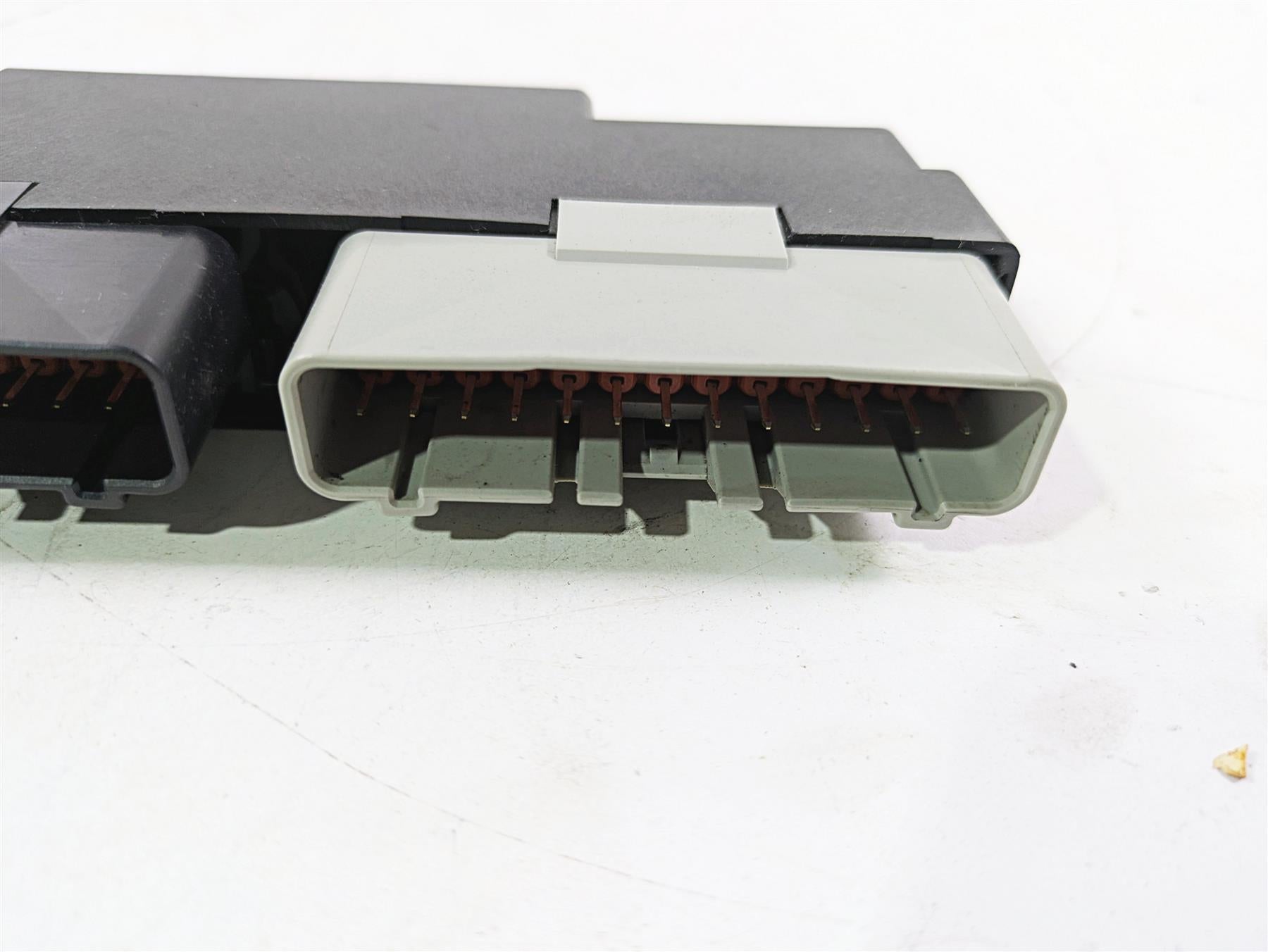 2004 Honda Aquatrax R-12X Cdi Ecu Ecm Engine Control Module 38770-HW3-673 {{ shop.shopifyCountryName }} - Mototech271