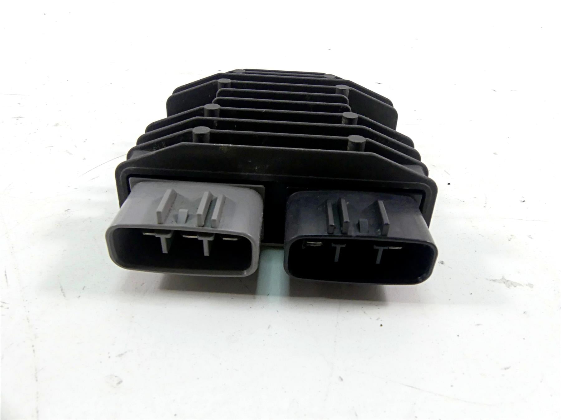 2018 Seadoo GTS 90 Rectifier Voltage Regulator SH775AA 710001103 {{ shop.shopifyCountryName }} - Mototech271