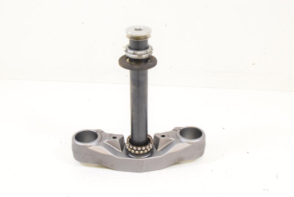 2008 Moto Guzzi 1200 Norge Lower Triple Tree Steering Clamp GU05494030 {{ shop.shopifyCountryName }} - Mototech271