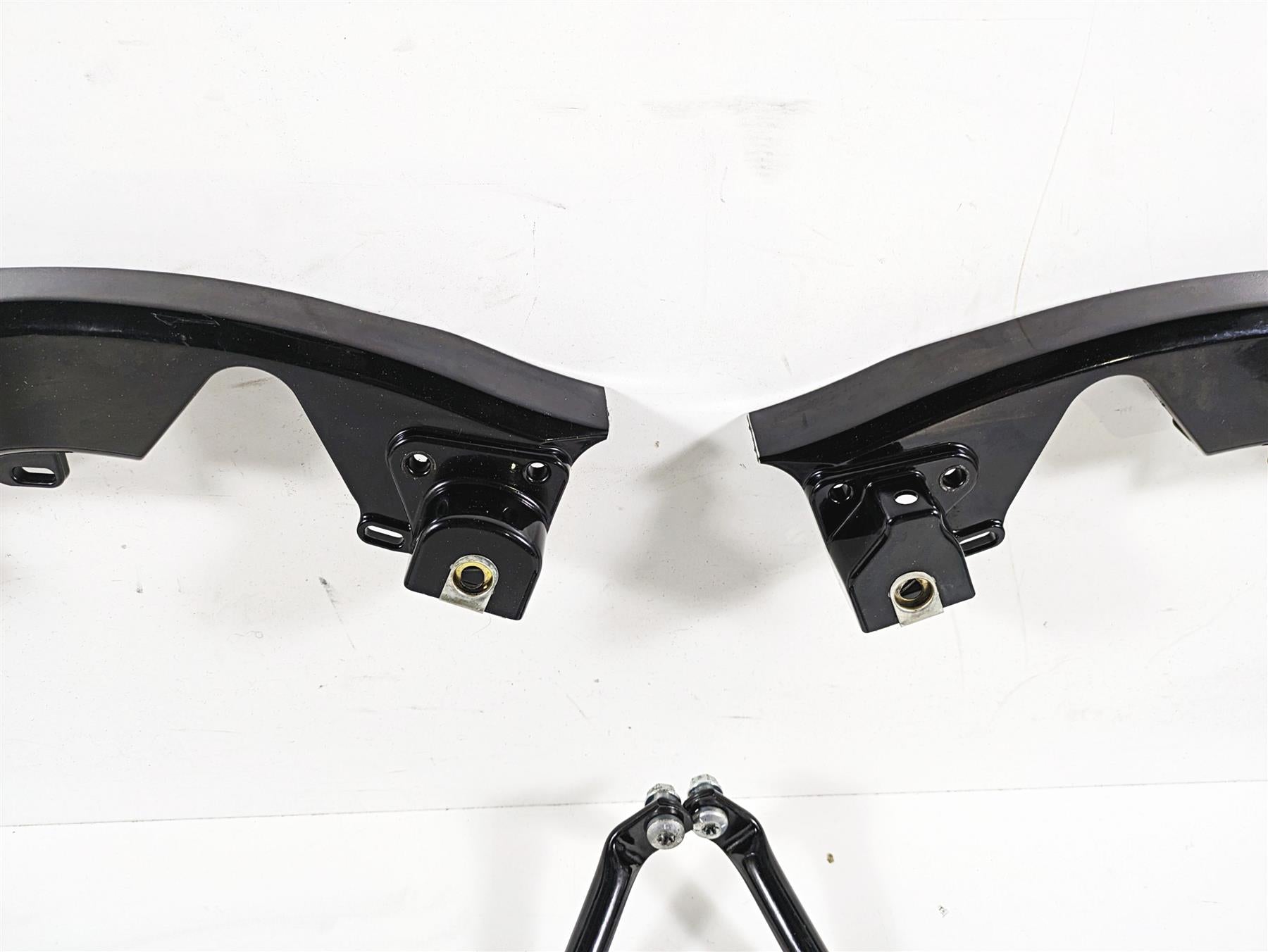 2015 Harley Touring FLHXS Street Glide Rear Saddlebag Support Set 90200501 {{ shop.shopifyCountryName }} - Mototech271