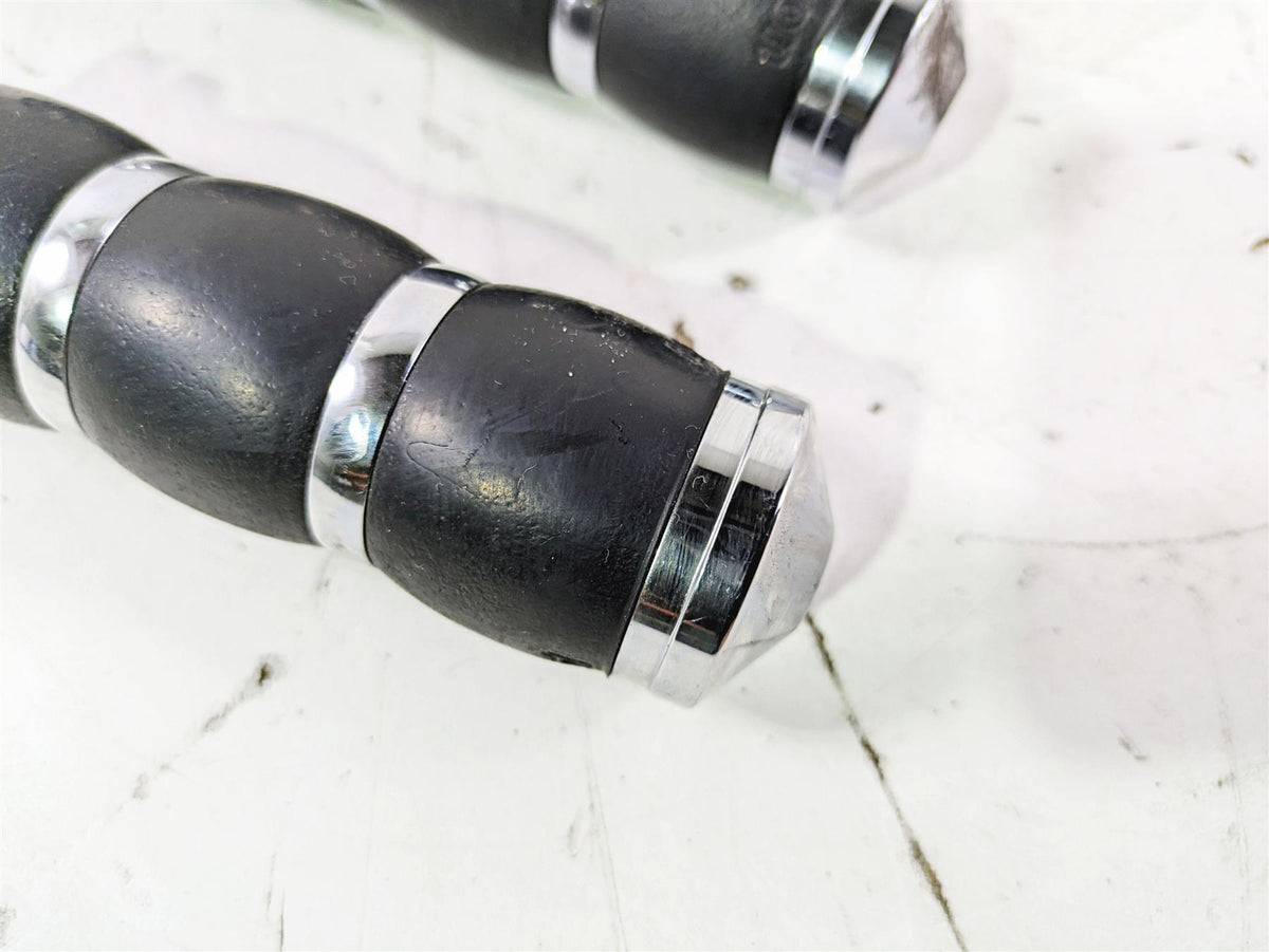 2005 Harley Softail FLSTSCI Heritage Springer Avon Air Cushion Grip Set AIR-90 {{ shop.shopifyCountryName }} - Mototech271