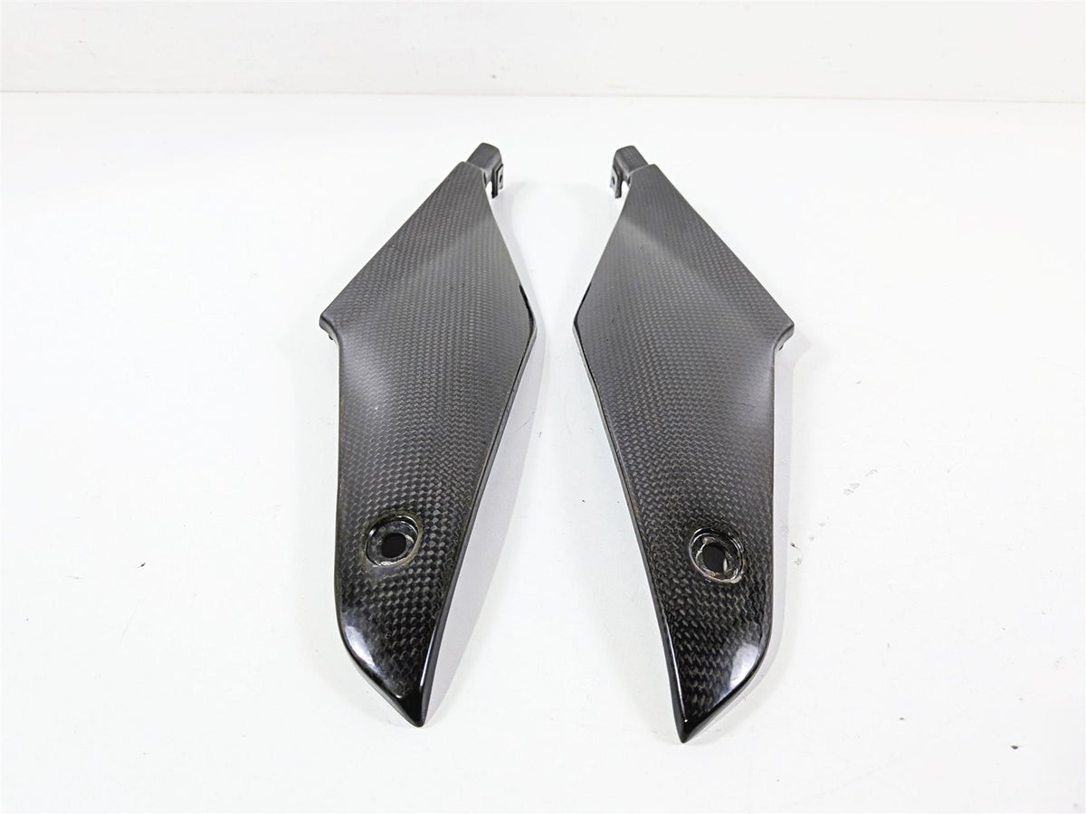 2008 Aprilia RSVR 1000 Factory Carbon Under Seat Side Cover Set 8179402 {{ shop.shopifyCountryName }} - Mototech271
