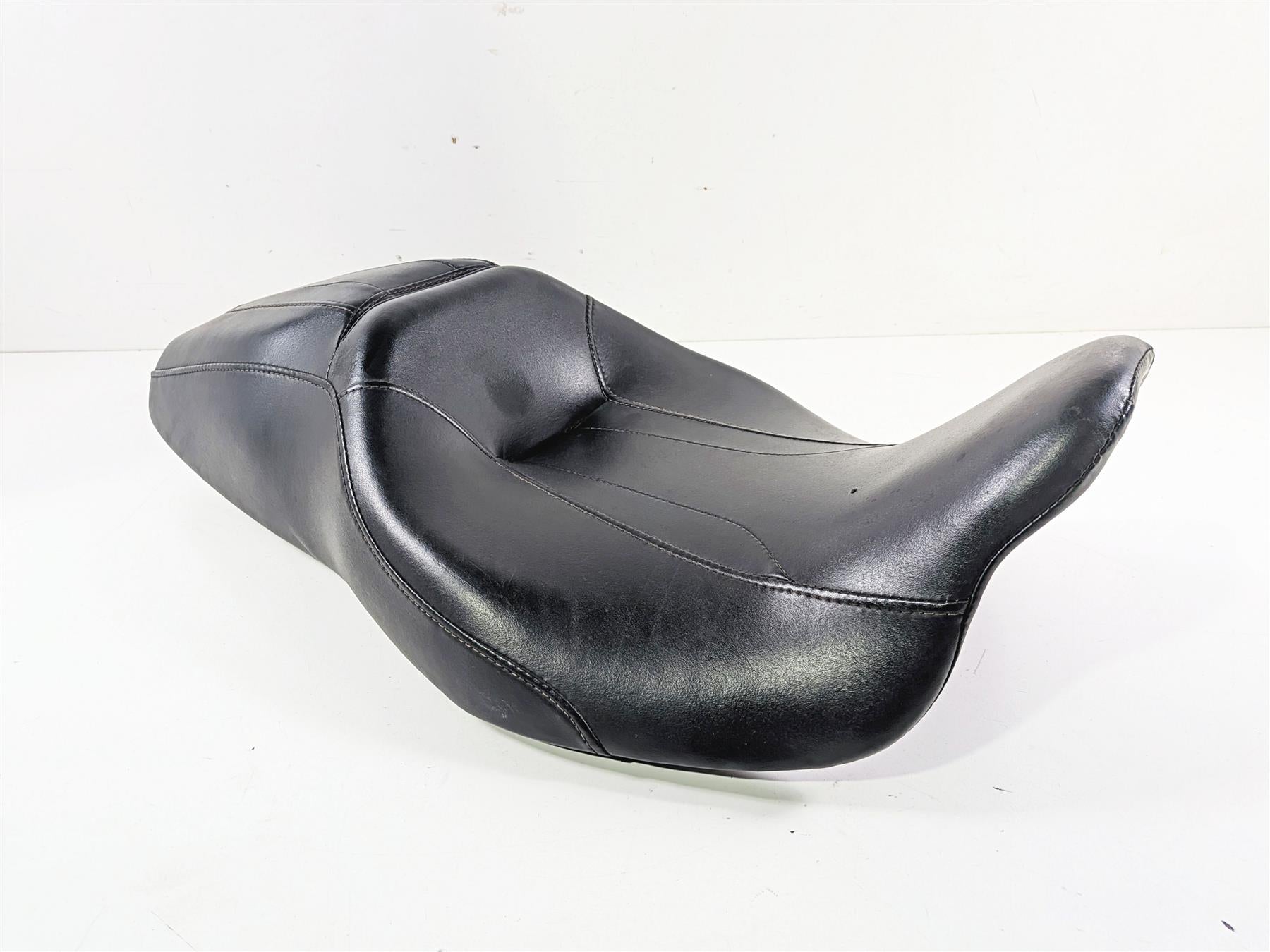 2020 Harley Touring FLTRK Road Glide Duo Rider Seat Saddle Low - Read 52000033 {{ shop.shopifyCountryName }} - Mototech271