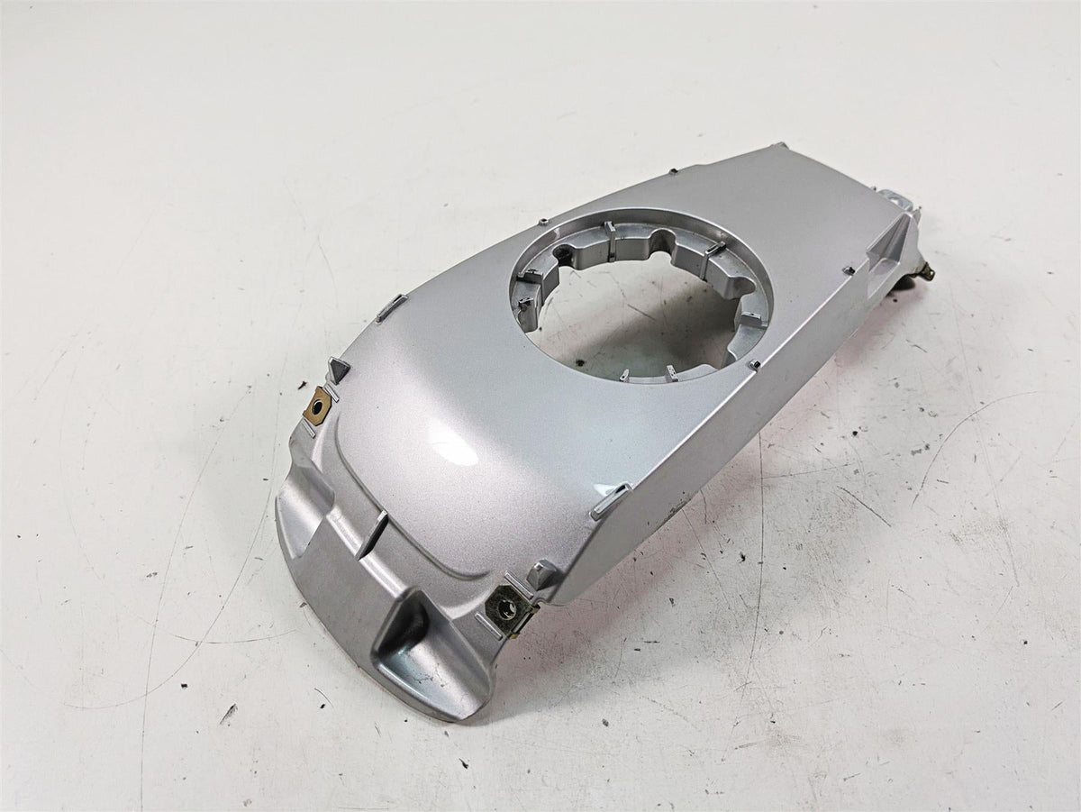 2007 BMW R1200RT K26 Center Tank Cover Fairing Cover 46637681150 46637682975 {{ shop.shopifyCountryName }} - Mototech271