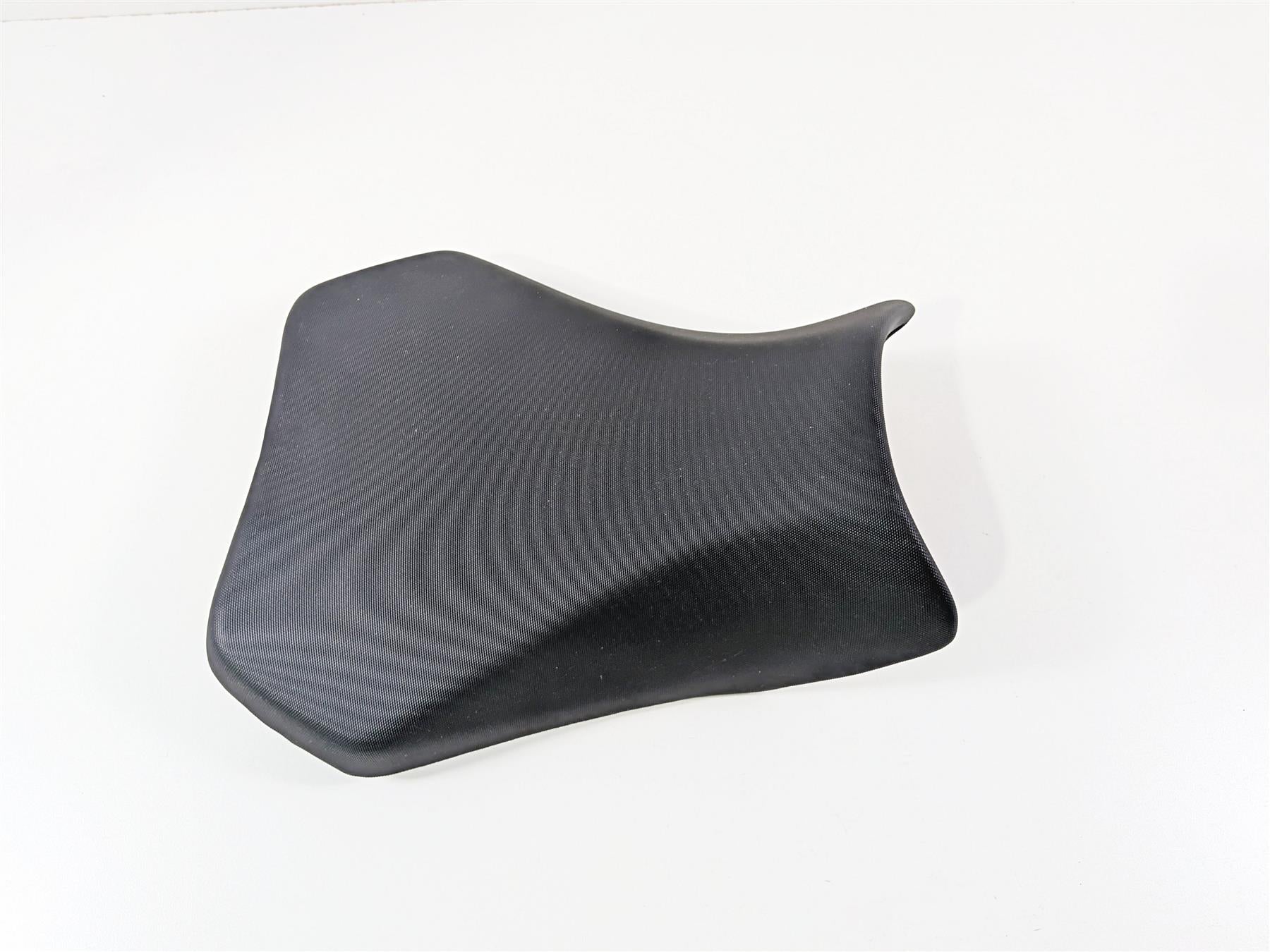 2024 Suzuki GSXR600 Nice Front Rider Seat Saddle 45100-14J11-DW2 {{ shop.shopifyCountryName }} - Mototech271
