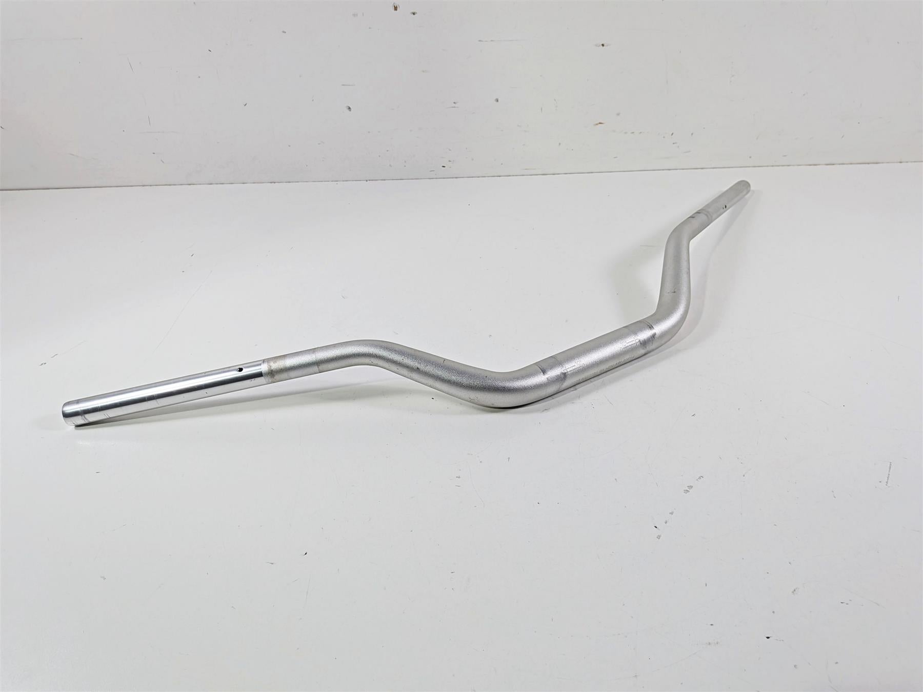 2016 BMW R1200 GS K50 Straight Handlebar Handle Bar 32718556251 {{ shop.shopifyCountryName }} - Mototech271