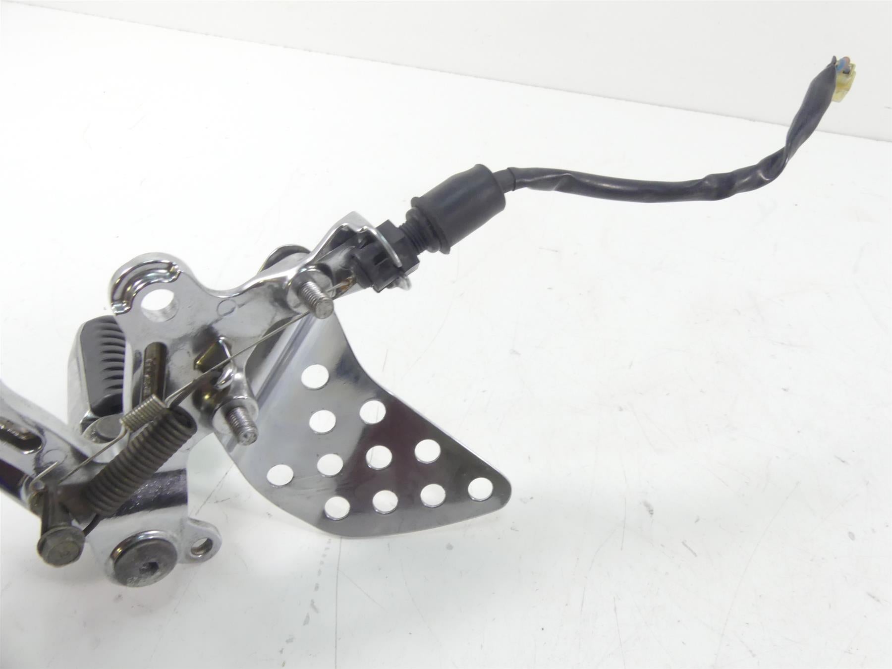 2001 Kawasaki ZX600J2 ZX6R Ninja Front Chrome Rider Footpeg Set 35011-1874 {{ shop.shopifyCountryName }} - Mototech271