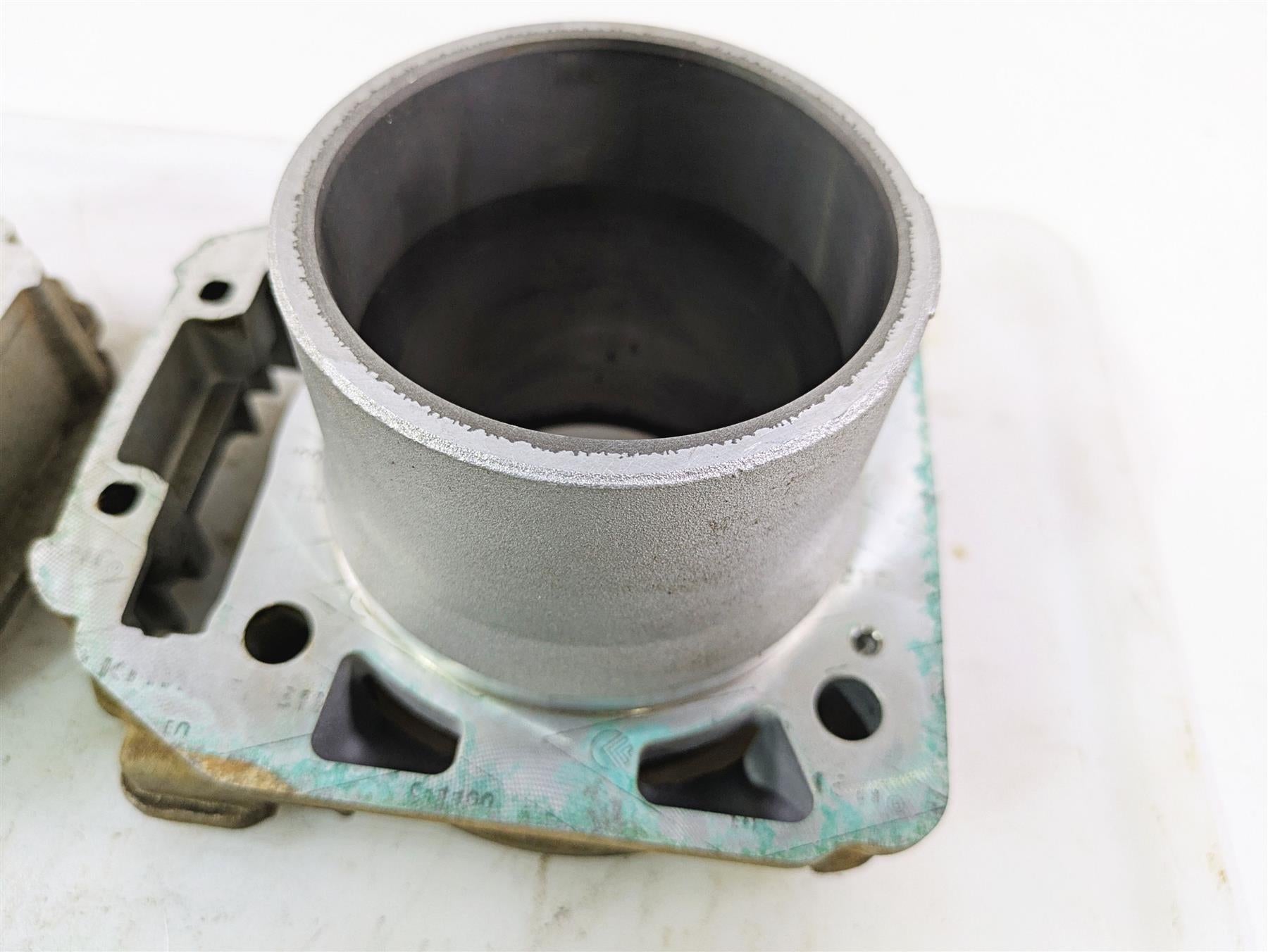 2011 Can-Am Outlander 650 4X4 XT Cylinder Jug Barrels & Pistons Set 420413211 {{ shop.shopifyCountryName }} - Mototech271
