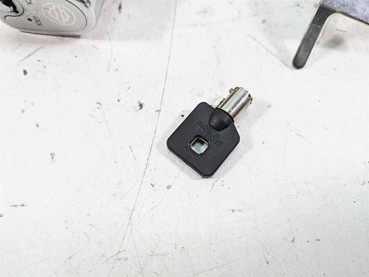 2008 Harley FLHTCU Electra Glide Ignition Switch Key Lock Set 71572-06 {{ shop.shopifyCountryName }} - Mototech271