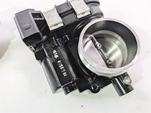 Load image into Gallery viewer, 2015 BMW R1200 GS Adv K51 Throttle Body Set -Tested - Video 13548564959
