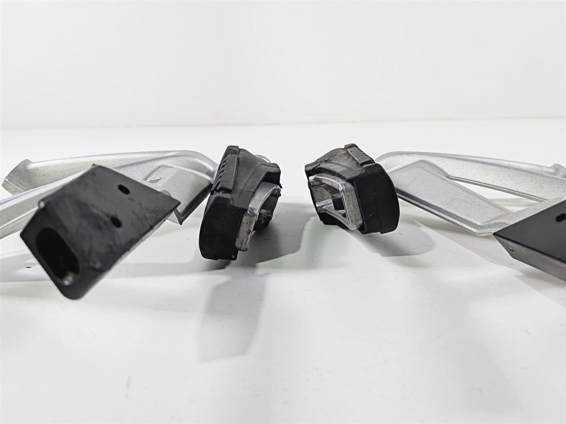 2019 BMW R1250GS K50 Rear Passenger Foot Peg Rest Set -Read 46718556264 46718556265 {{ shop.shopifyCountryName }} - Mototech271