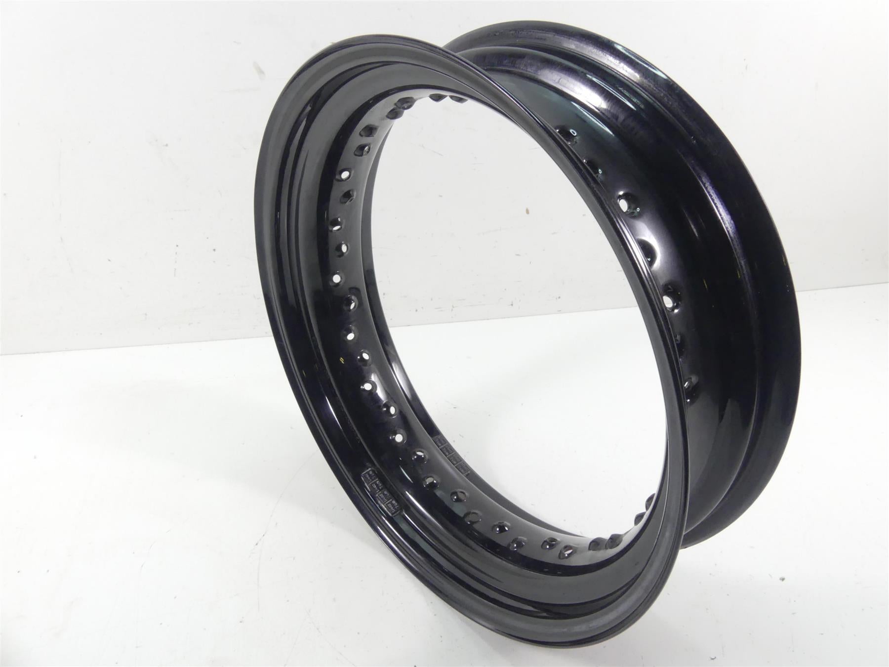 2010 Harley FXDWG Dyna Wide Glide Rear Wheel Rim17x4.5 41430-09A {{ shop.shopifyCountryName }} - Mototech271