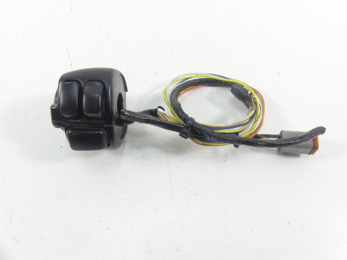 2005 Harley Dyna FXDLI Low Rider Left Hand Light Control Switch 71682-06A {{ shop.shopifyCountryName }} - Mototech271