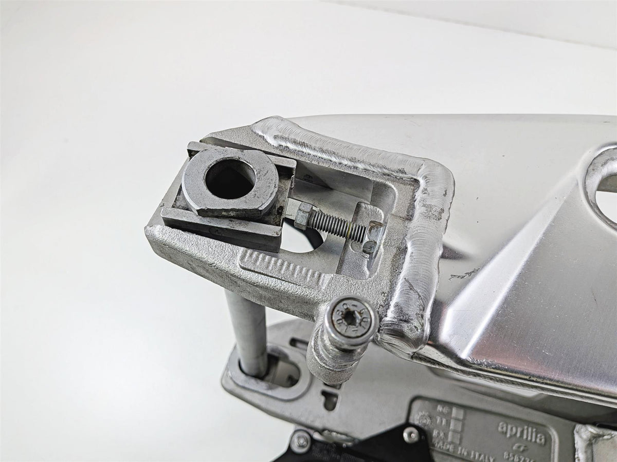 2014 Aprilia RSV4 RR Factory Rear Swing Arm Swingarm & Axle Set 858770 {{ shop.shopifyCountryName }} - Mototech271