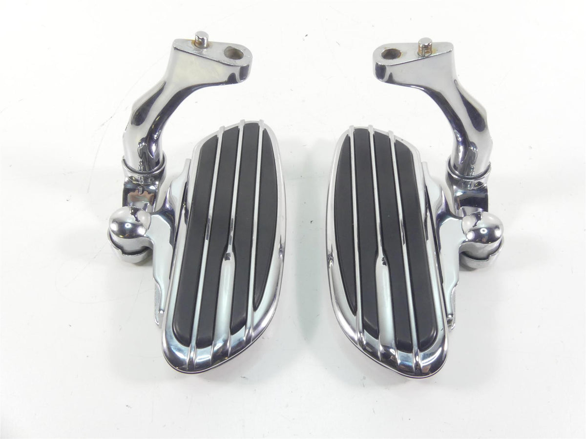 2009 Harley FLHTCU SE4 CVO E-Glide Rear Chrome Passenger Floorboard Set 50700-04 {{ shop.shopifyCountryName }} - Mototech271