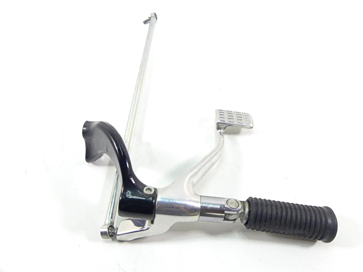 2005 Harley Sportster XL1200 C Front Right Foot Peg & Brake Pedal Set 42652-04 {{ shop.shopifyCountryName }} - Mototech271