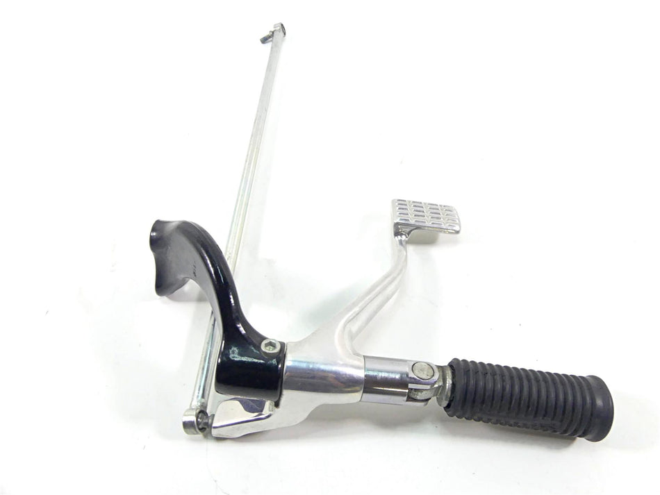 2005 Harley Sportster XL1200 C Front Right Foot Peg & Brake Pedal Set 42652-04 {{ shop.shopifyCountryName }} - Mototech271