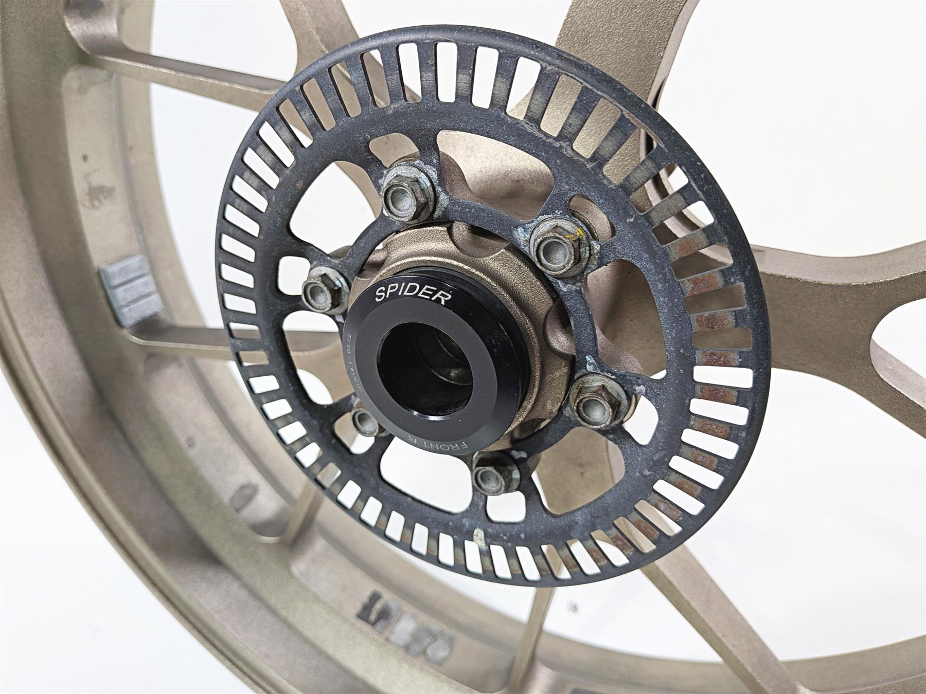 2018 Aprilia RSV4 RR Straight Evo Forged 17x3.5 Front Wheel Aluminum 2B0058766 {{ shop.shopifyCountryName }} - Mototech271