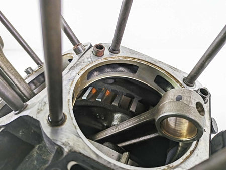 2003 Harley Dyna FXDL Low Rider 100TH Motor Engine Crank Case Shaft 24597-99C {{ shop.shopifyCountryName }} - Mototech271